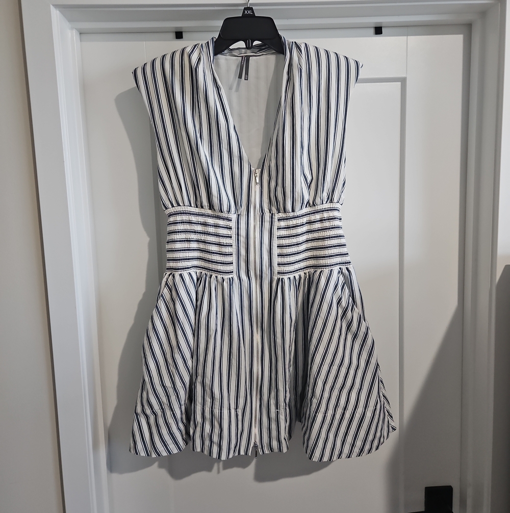 Anthropologie White & Navy Striped V-Neck Sleeveless Peplum Top